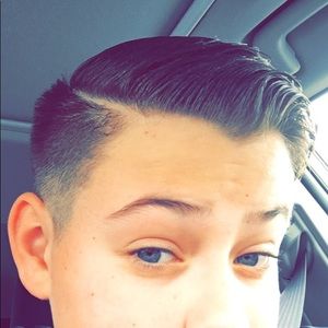 Meet your Posher, Zachry